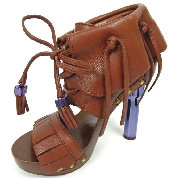 Louis Vuitton Sandals - Picture 4 of 8